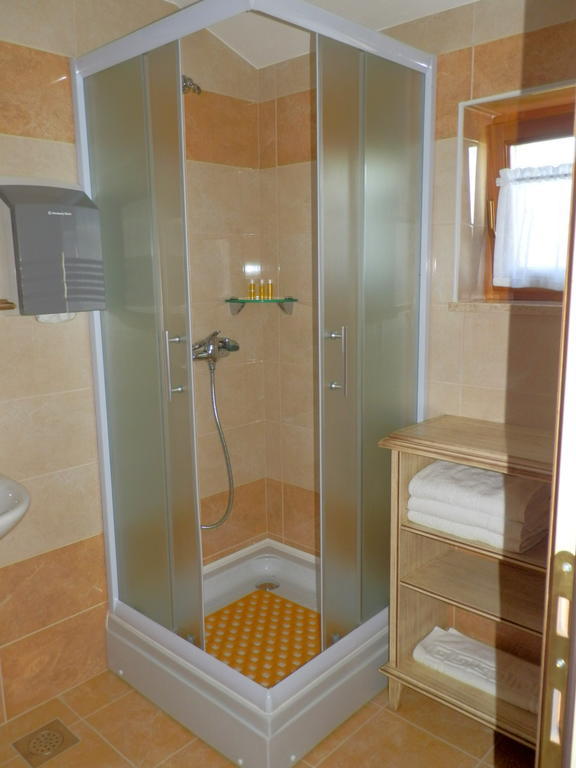 Hotel Agroturism Stara Stala à Borut Chambre photo